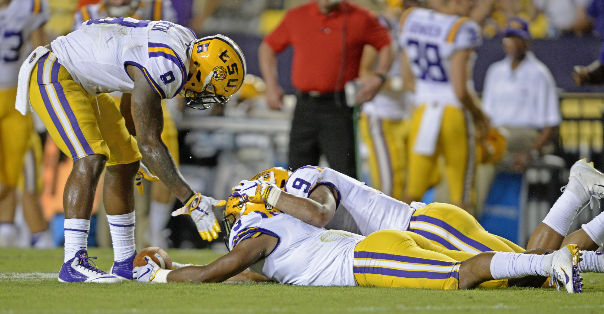 lsuslufootball2150.090918 bf